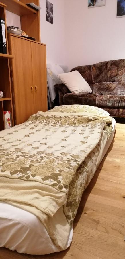 Cosy Room プッフハイム エクステリア 写真